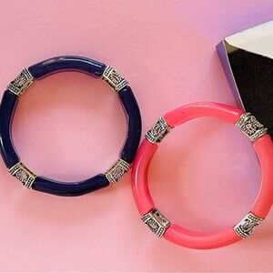NIB AVON Vintage 2 pack Colorful Stretch Bracelet Grape & Punch